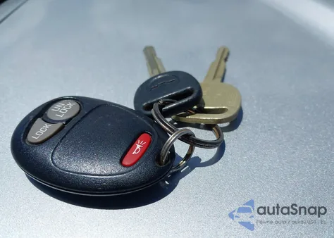 2004 Chevrolet Colorado Ls из США, поврежденный, VIN 1GCDT136148167313